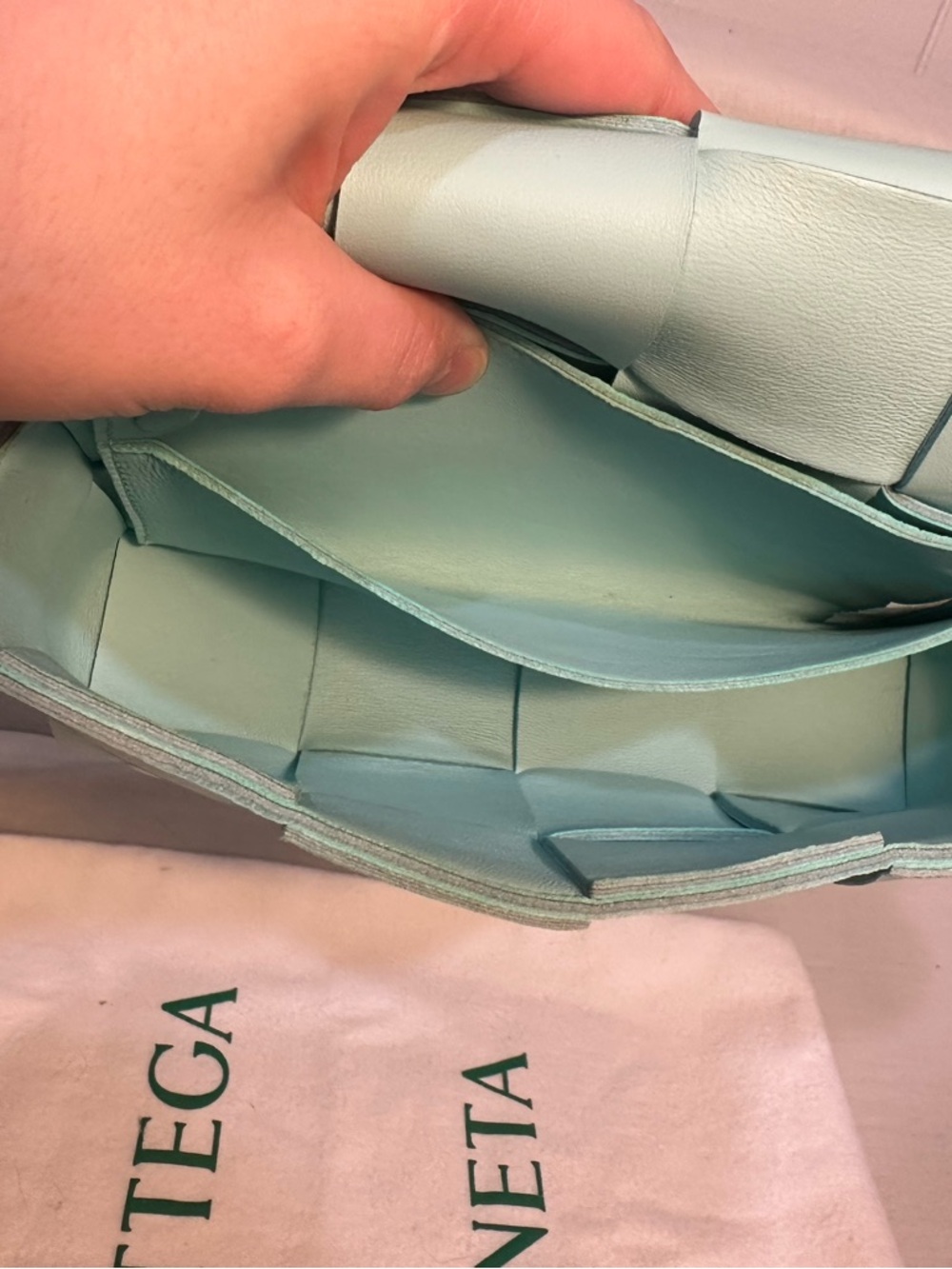 Bottega Veneta Belt Bag - Entrupy Authentication - Blue Nappa Leather - Picture 5 of 13